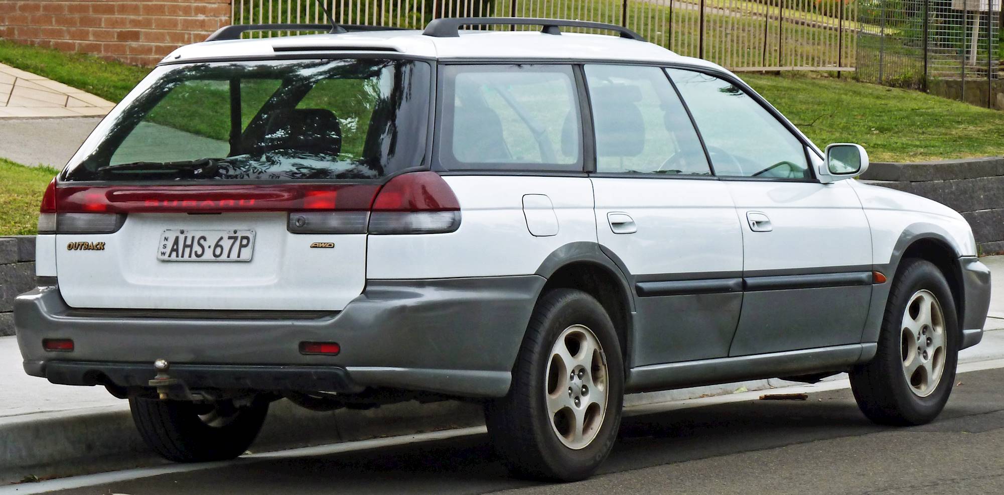 1998 Subaru Outback 4dr Allwheel Drive Station Wagon 5